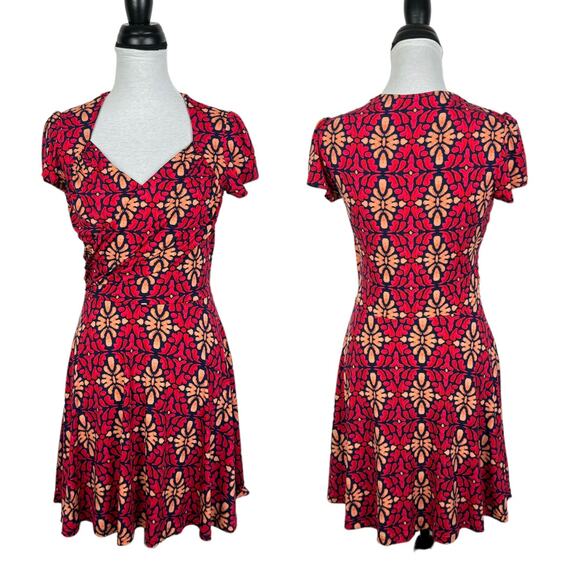 Leota Lula | Stitch Fix Terazzo Print Sweetheart Fit & Flare Faux Wrap Dress - Picture 3 of 8